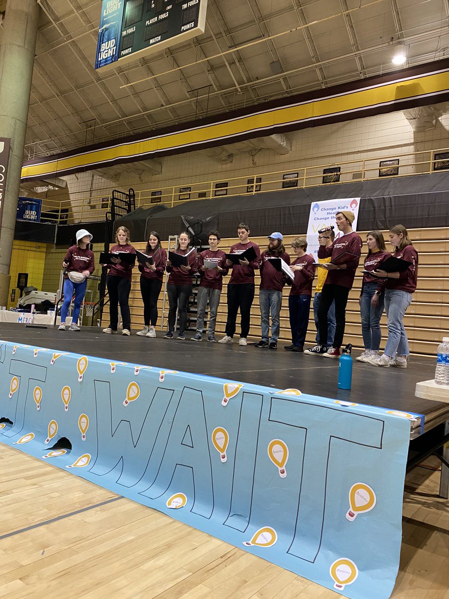 Thank you so much @valpohookedontonics for performing for us today!

You’re performance was amazing!