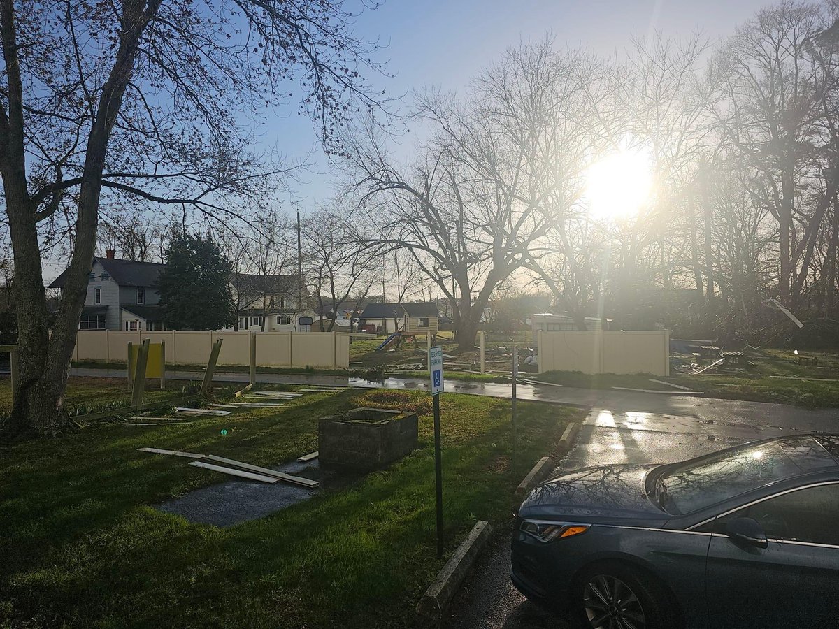 jake tornado lover on Twitter "new photos of tornado damage in