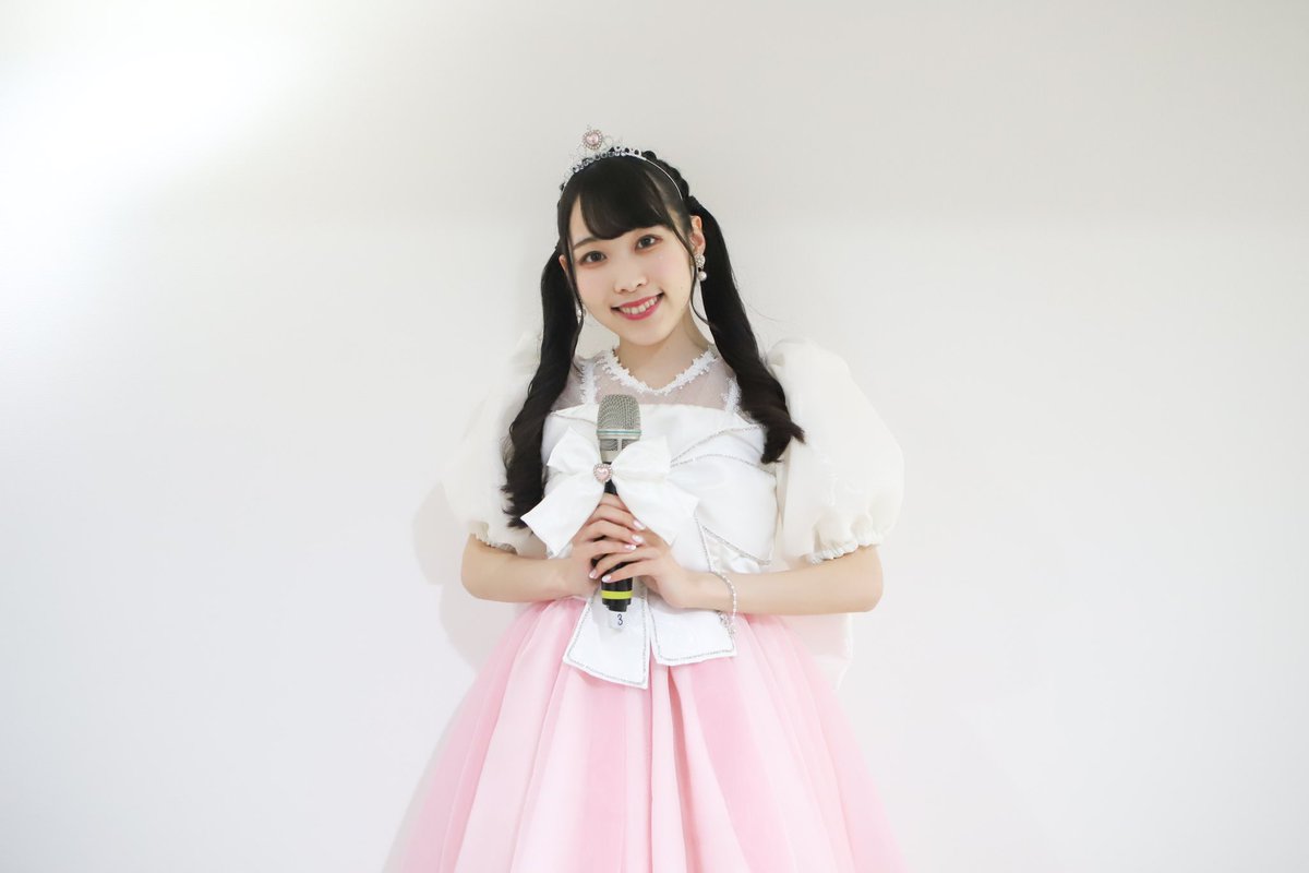 MeiShirato's tweet photo. 2023年 4月1日 (土)
Jewel☆Neigeを卒業しました ❄️

普通の女の子だった私を
アイドルにしてくれて 、
沢山の愛と幸せをありがとう…… 💝

皆のことが大好きです！！ https://t.co/UtnyrNnSgP