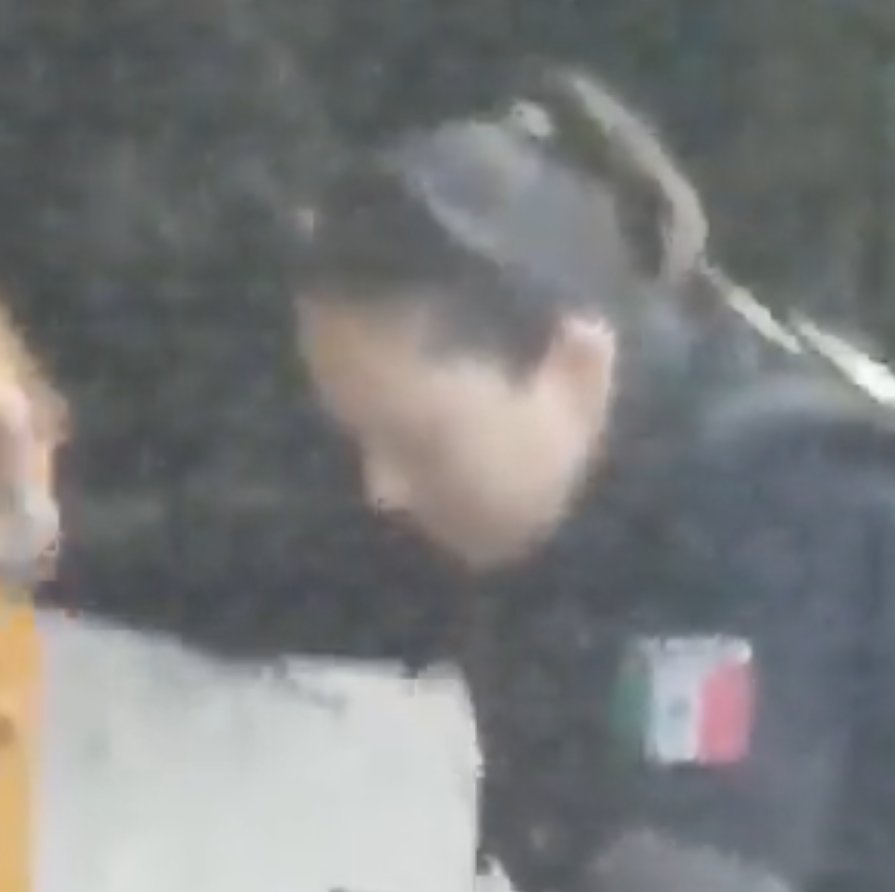detpac's tweet photo. @lopezdoriga Hasta ubicarlos y sean sancionados por su flagrante abuso de autoridad, que pena que porten ese uniforme y más pena que porta la hermosa bandera de mi México. https://t.co/sAY8wDdsPH