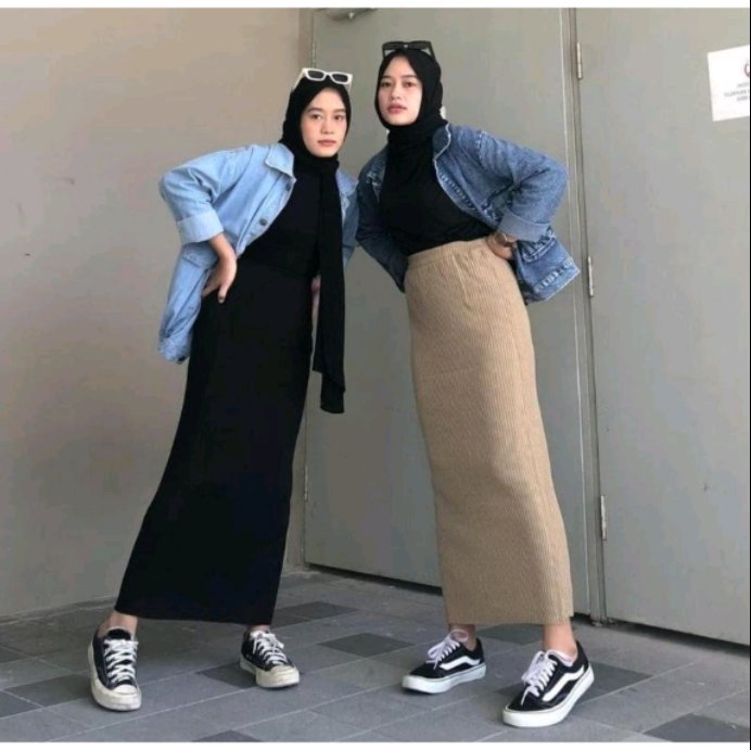 omorfix's tweet photo. rekomendasi long knit skirt / rok rajut
🏷️ 33.5k
⭐ 4.7
🔗https://t.co/vTmRa682Dn https://t.co/4TM4QkmQIf