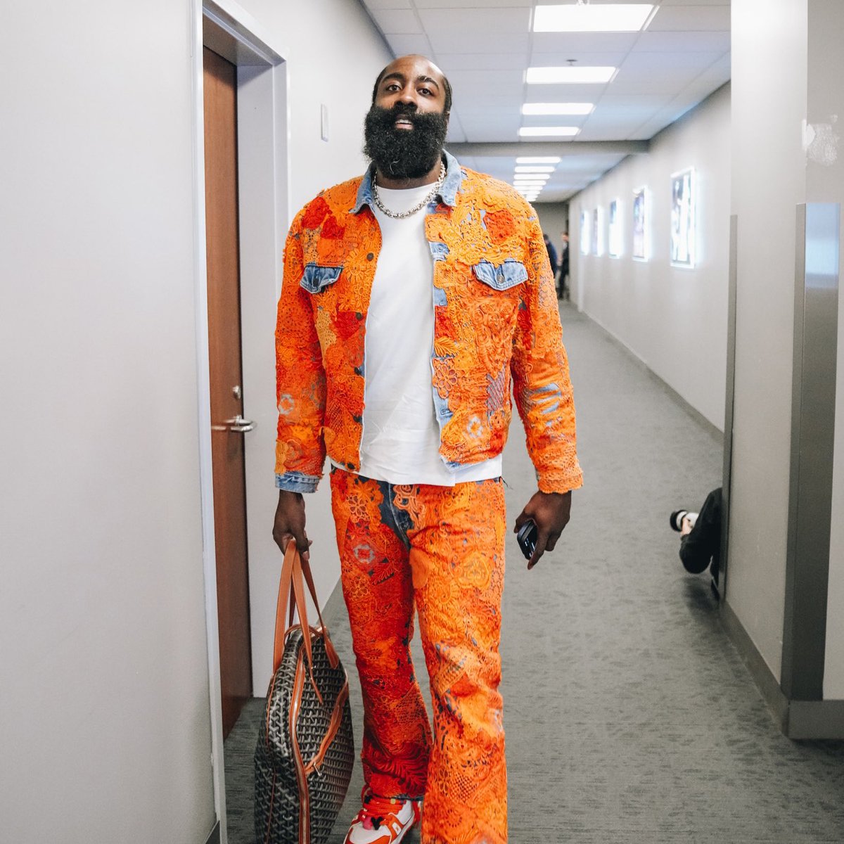 HardenGotGame's tweet photo. RT IF YOU LOVE JAMES HARDEN https://t.co/KkrYDqel1K
