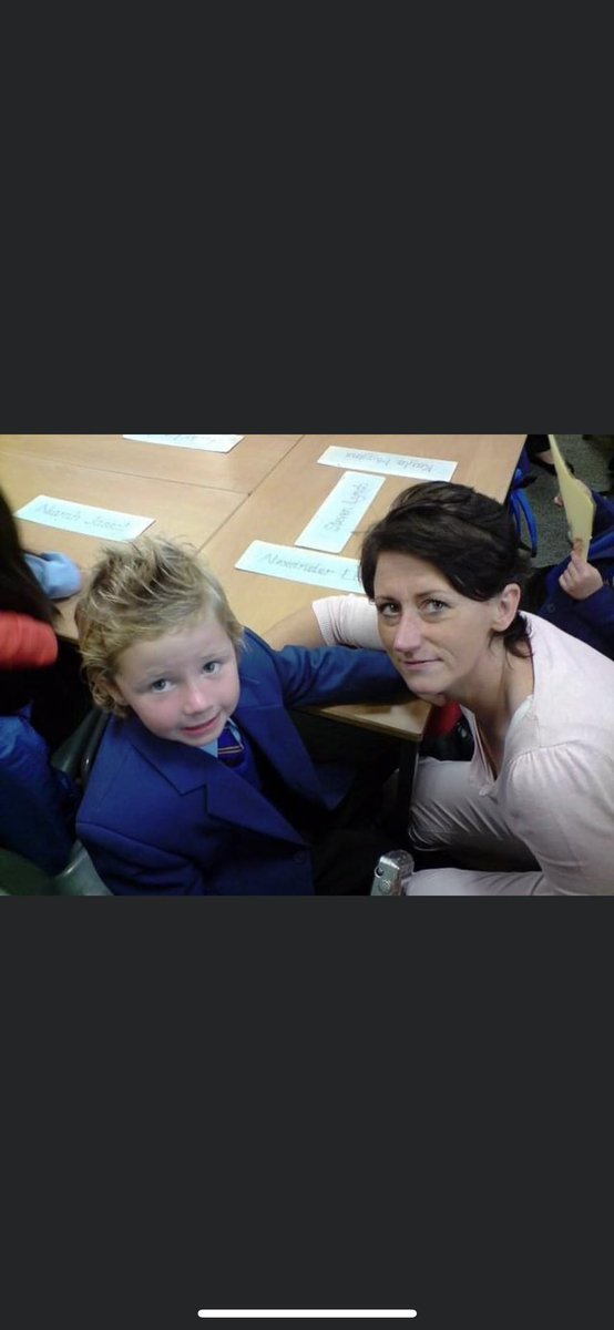 ALEX LOWRY tweet media