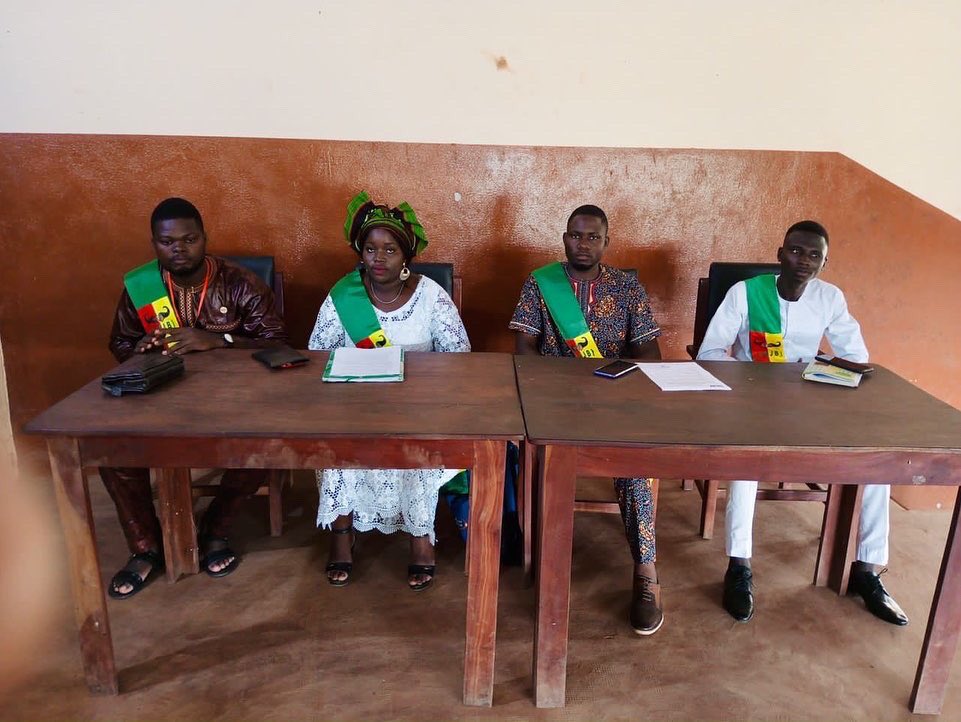 AugustinTALON's tweet photo. J’ai assisté cet après-midi à l’installation des nouveaux membres de la mairie des Jeunes de #Kpomassè à ma qualité de Coordonnateur départemental des mairies des jeunes de l’Atlantique ✊🏿
#AMJB un Jour AMJB pour toujours🥰
#agmb12 @EnabelauBenin #wasexo @Abpf_ippf @BougeOuidah https://t.co/ZeVzAWc7K4