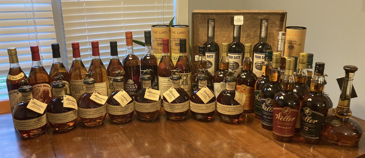 HFHBGWC's tweet photo. Our 2022 Raffle: 3 Prizes, 17 bottles.
Our 2023 Raffle: 10 prizes, 37 bottles. https://t.co/nzQOaPwB6o