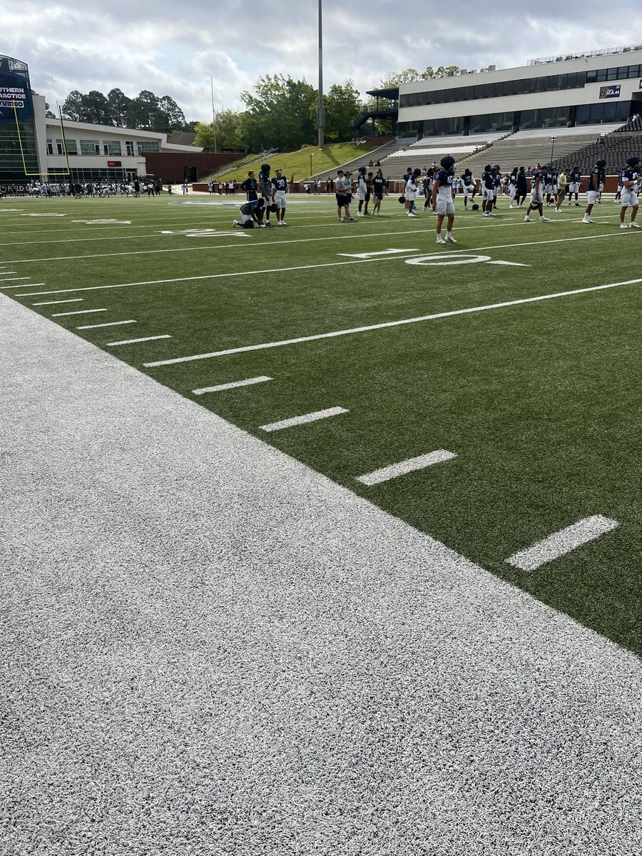 Quantavious“B3”Boykin (@quantaviousb1) on Twitter photo Had a great time at Georgia southern thanks for the opportunity to come out and check out the facility. <a href="/GSAthletics_FB/">Georgia Southern Football</a> #GoEagles #GATA Had a great time at Georgia southern thanks for the opportunity to come out and check out the facility. <a href="/GSAthletics_FB/">Georgia Southern Football</a> #GoEagles #GATA
