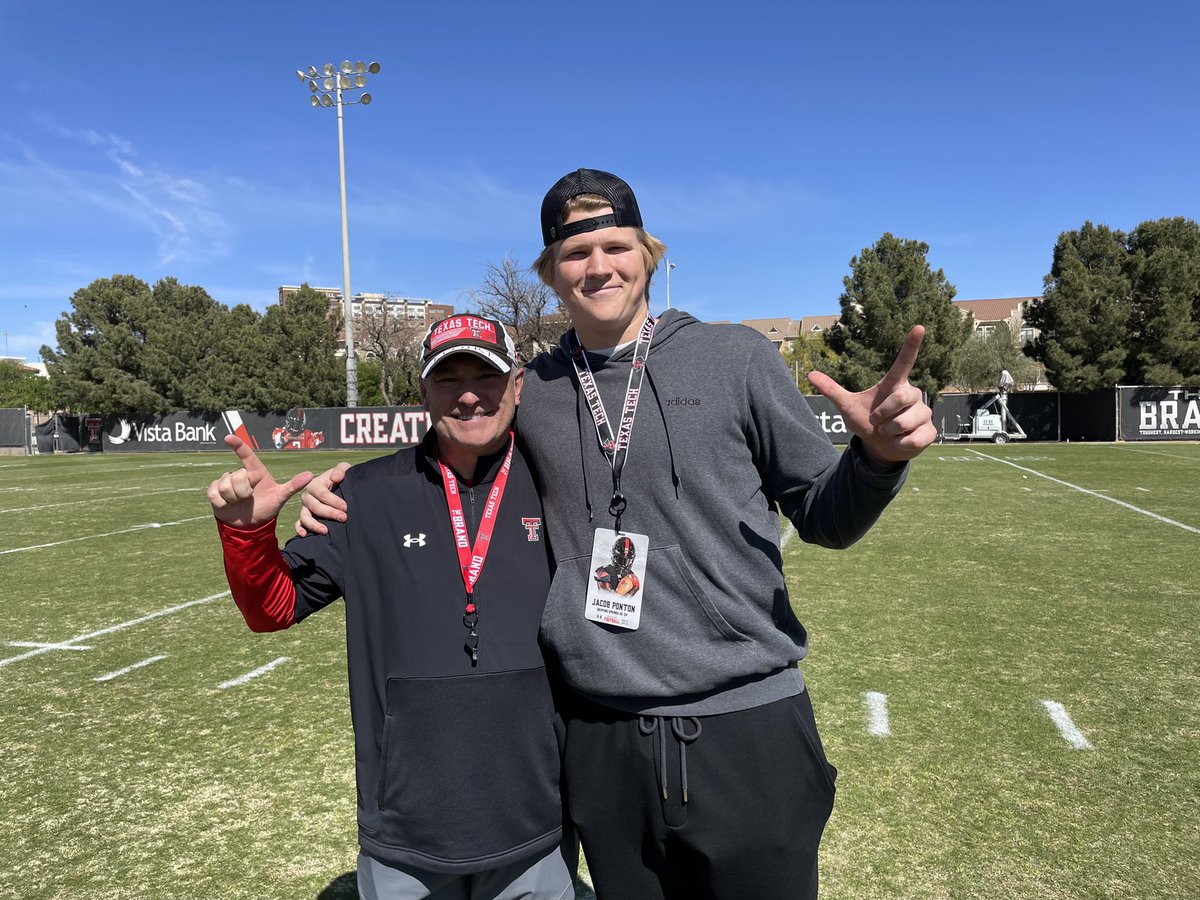 Jacob Ponton (6’8, 305) tweet media