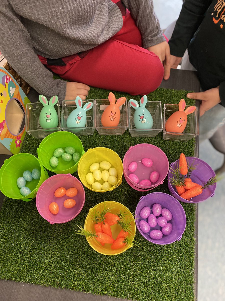 🐰 🪺 🧺 Ready for some small imaginative play in K3! So many creative ways to play and explore this set up! 🐰 🪺 🧺 @Carberry_PS