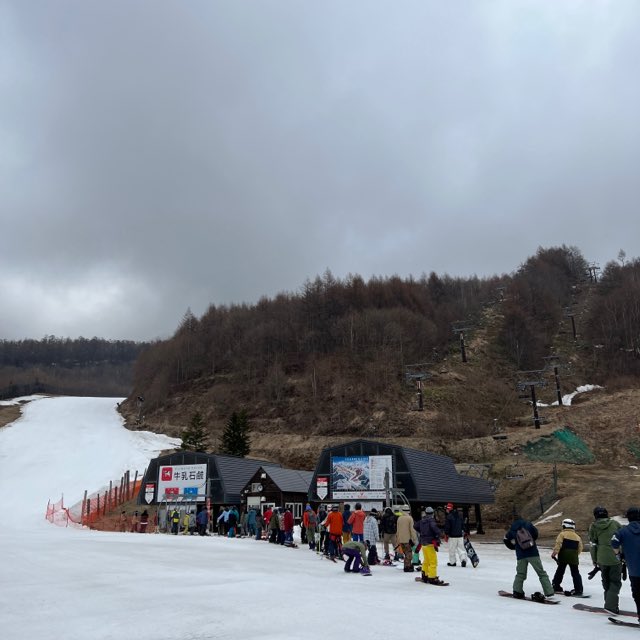 singo405's tweet photo. 川場スキー場で滑走しています。 #SnowTracks https://t.co/6KNMIk7xbT