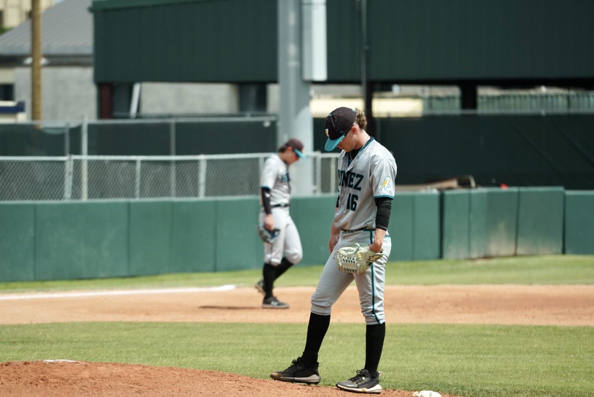 LeviBrewster14's tweet photo. Stats vs JMU

6.0IP, 6H, 10K, 3ER

2.19 ERA through 57.1 innings

@NunezCCBaseball @SmoothERA312 @EvanHamm @FlatgroundApp  #PostedIt https://t.co/t705ZxPCZl