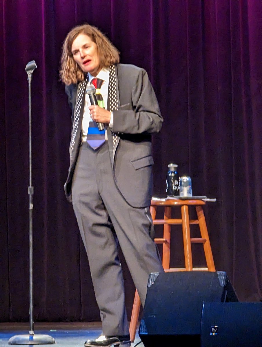 ⁦<a href="/paulapoundstone/">Paula Poundstone</a>⁩: Drove 3+ hours yesterday from St Paul to see you in Viroqua, WI. Loved the show and your snazzy outfit! Thanks for coming to the Midwest.