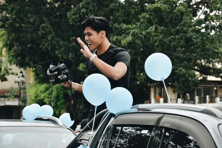 MichaelVerArmy's tweet photo. Flashback to exactly 1 year ago! Michael Ver's Homecoming in Leyte! ๐โจ
I can still remember how stressful this day is! haha
#Flashback #Throwback
#MichaelVer #MichaelVerComaling
#MisterNationalUniversePhilippines #MIPh
#MisterInternationalPhilippines #MichaelVersArmy https://t.co/CwMERvW60o