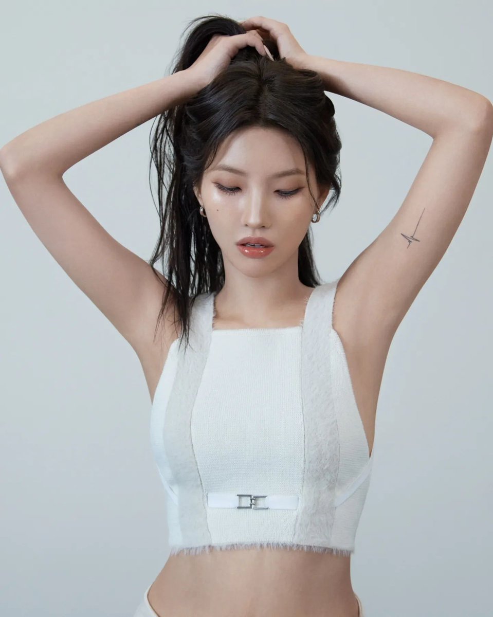 SOYEON_PERU's tweet photo. INSTAGRAM 📷 | 01.04.23
[#SOYEON] “me gusta💕💋💛"

#GIDLE #여자아이들 #소연 #전소연 #JEON_SOYEON #삠삠 #BEAMBEAM https://t.co/1l07b6sVCx