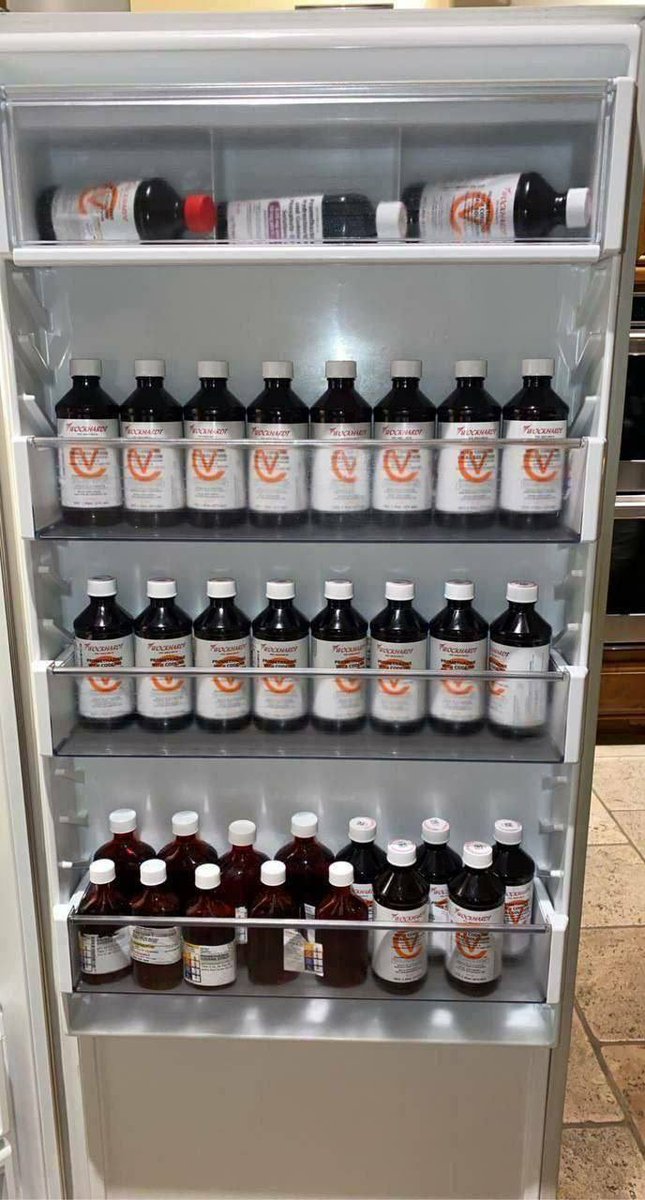 ExoPacksETC's tweet photo. Purple (16oz) pint 
$100 a pint 
$20 shipping 
First to shop gets a free extra bottle
@CheapGUNSnMORE 
https://t.co/g0kKR5mYBy https://t.co/NKG4lwd46A