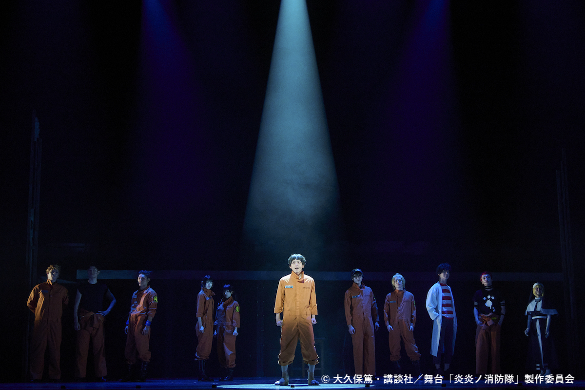 FireforceStage's tweet photo. #炎ステ 12:00公演終了！次はいよいよ千秋楽です🔥
シンラたちと伝導者一味の戦い、そして五柱目の誕生をぜひ劇場＆配信でお楽しみください！
※当日券もご用意ございます

🎥ライブ配信
https://t.co/BJYjVwBZ45
👀終演後キャスト生コメント＆見逃し配信有

https://t.co/cdWdj4O7mo
#炎炎ノ消防隊 https://t.co/3pabAFPk4F