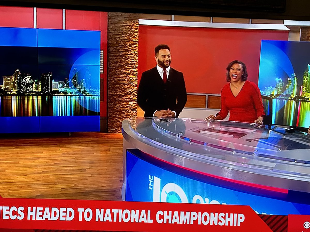 Love these two! <a href="/MarcusGreaves_/">Marcus Greaves</a> and <a href="/keristen_holmes/">Keristen Holmes</a> <a href="/CBS8_Wknds/">KFMB</a>