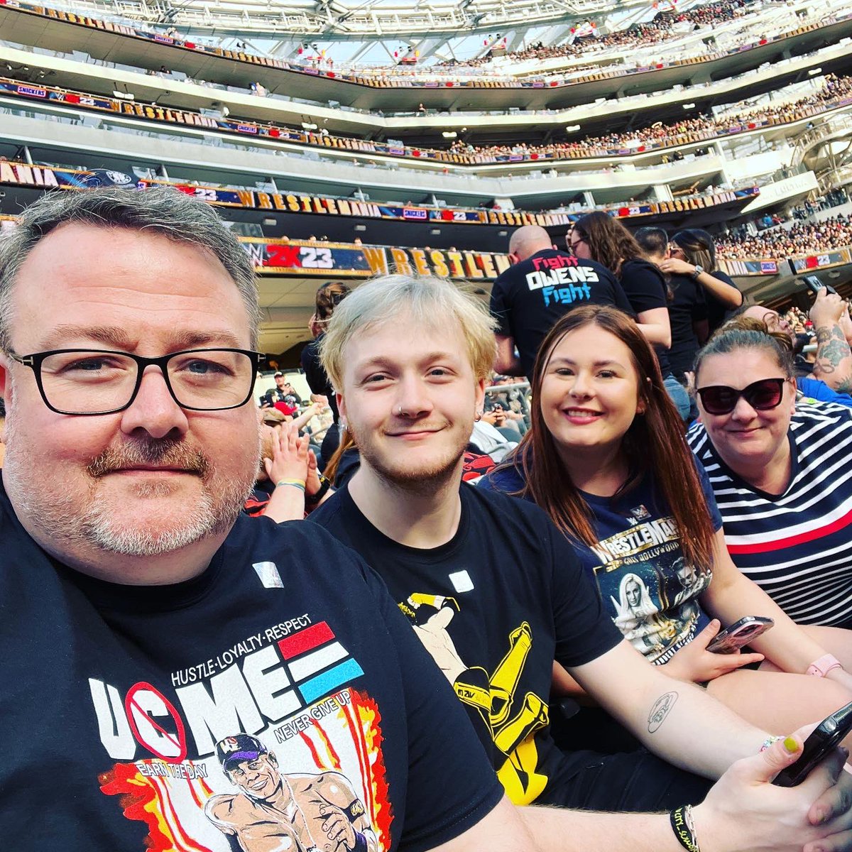 Wez Saunders tweet media