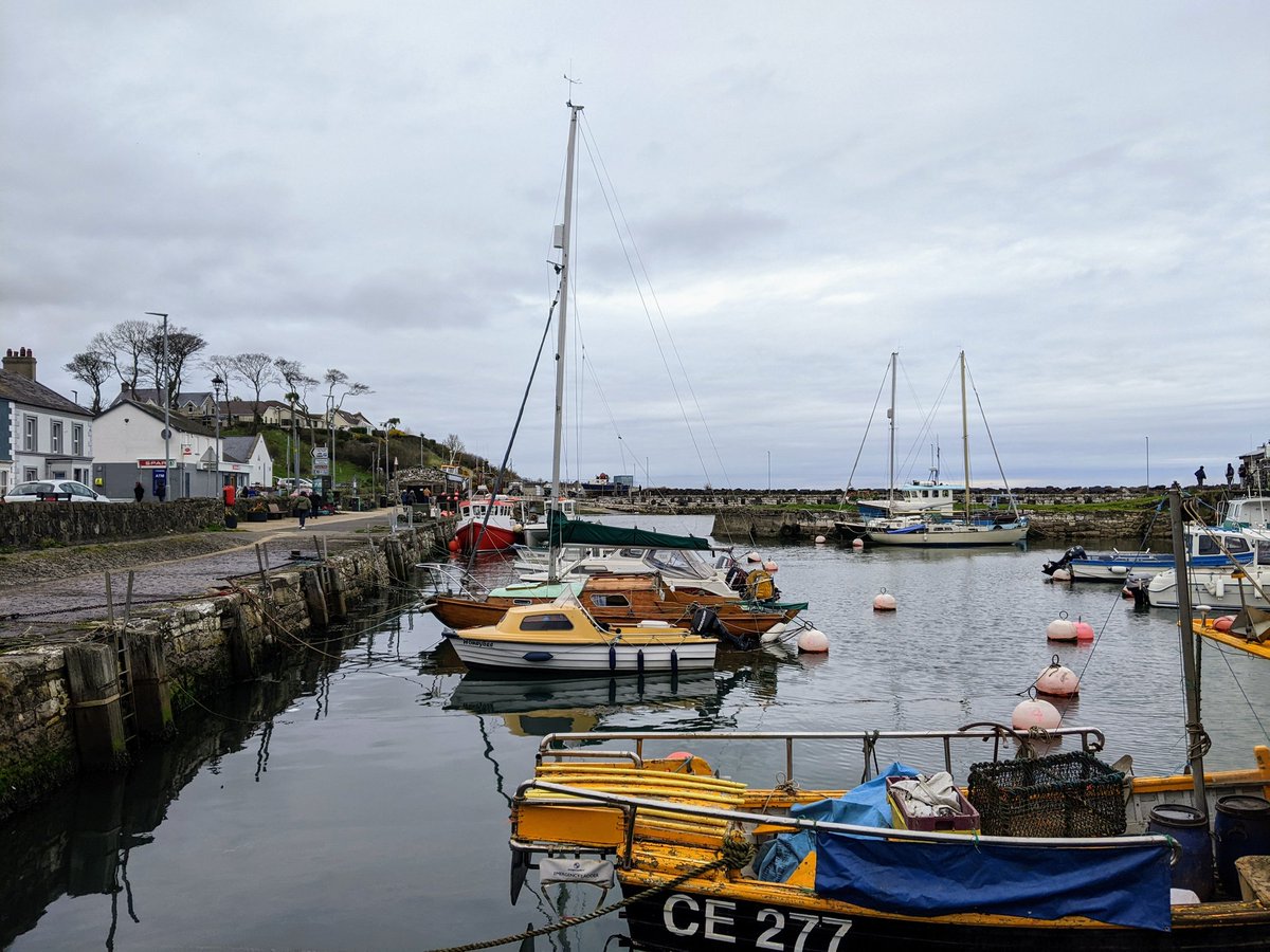 ernes7a's tweet photo. Gloomy, mysterious, spectacular – _northern_ Northern Ireland. https://t.co/cGQSFs9b24