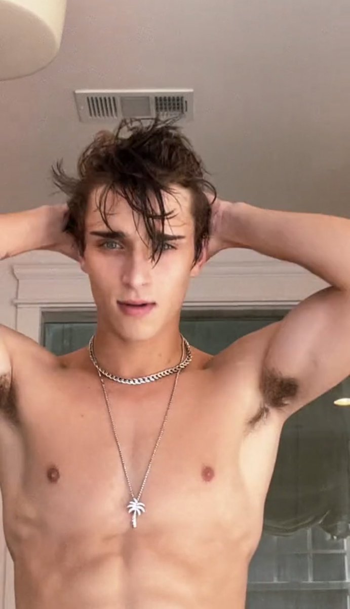 Pits, Nips & Bits tweet media