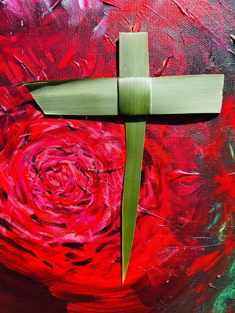 PencilInnCt's tweet photo. Flax from Taupō Moana for a Palm Sunday cross. https://t.co/u59AazslQV