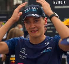 chickabear_3's tweet photo. George Russell seeing red flags 🚩 #P1 @MattP1Tommy https://t.co/GjMwZLrm5U