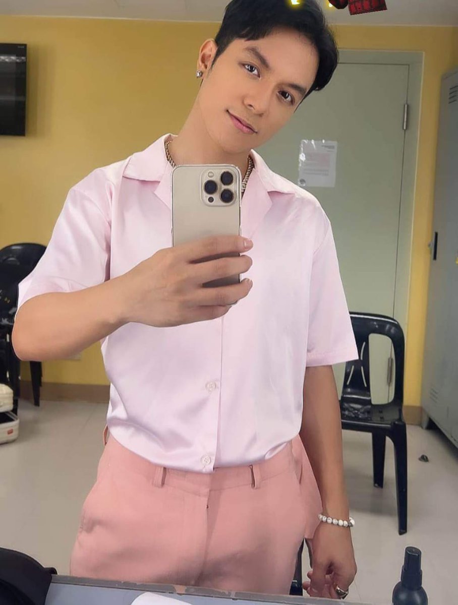 Prettyxaxa's tweet photo. May angels paba dito?

Sam Mangubat
#ASAPmagkasamaTayo https://t.co/AJUfASpWNK