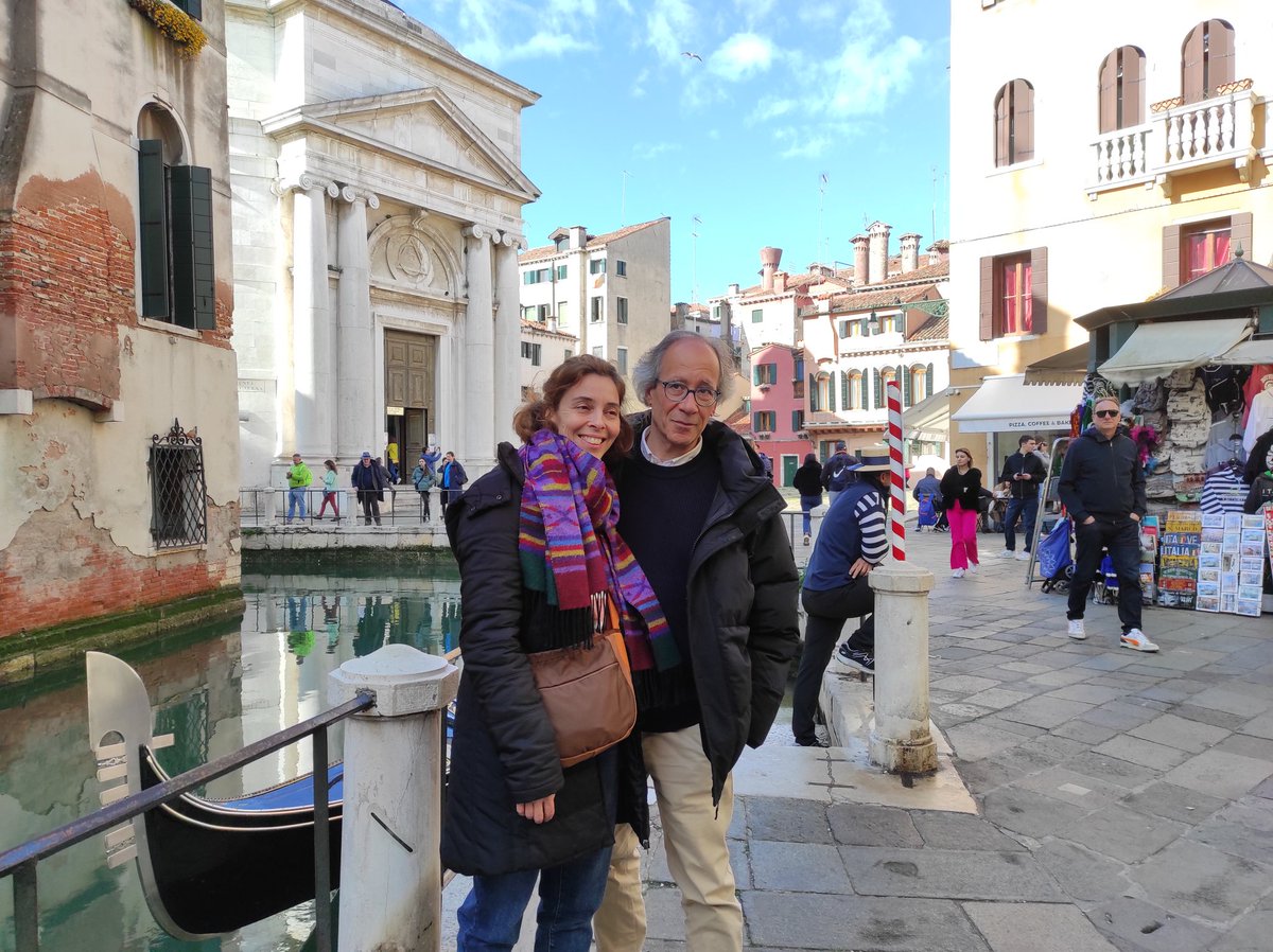 JosepMCompte's tweet photo. Sempre fa molta il·lusió anar a Venècia i més sabent que hi tinc una exposició!!
#artcontemporanicatala #artvenice #artgallery #torroellademongriart #torroellademontgri #venice #fundazionemarchesani #treesgiveuslife https://t.co/ipgC25cD2E