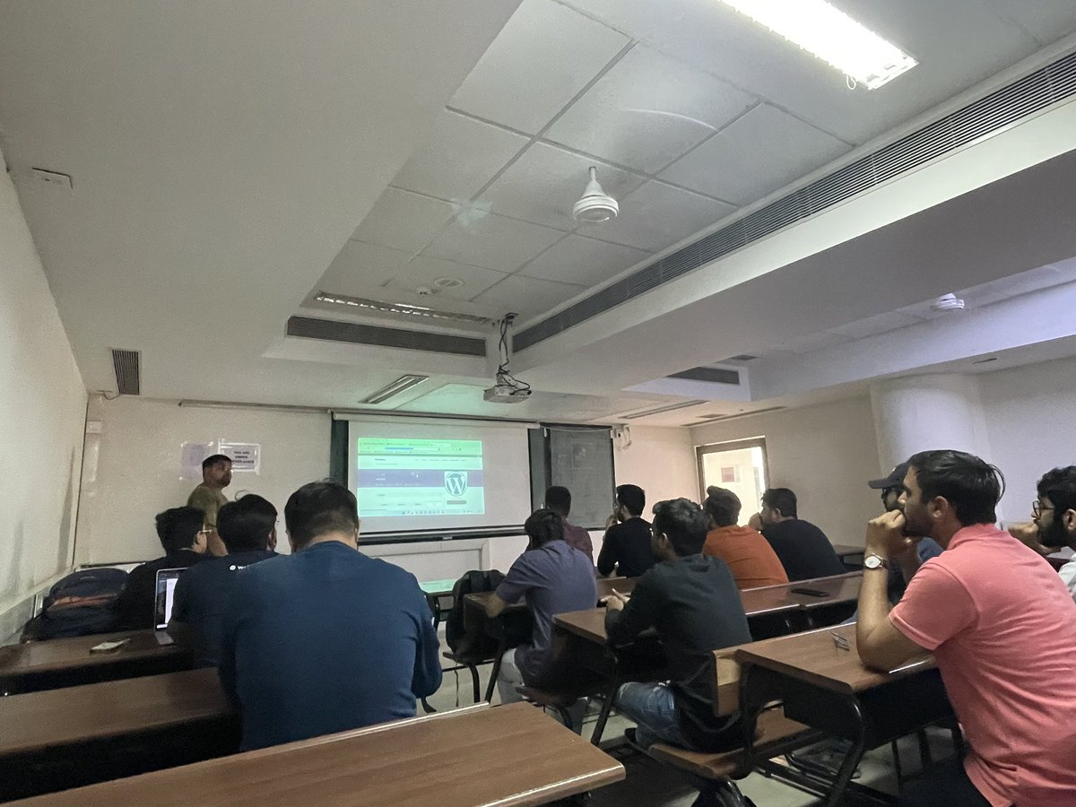 pravin2404's tweet photo. Hello #WordPressers,

Happy Sunday! 

Pratik sharing insights about how to create an e-learning #website like Udemy, Coursera etc., using @WordPress CMS in @wpahmedabad.

#WordPressMeetup #WPAhmedabad #WordPress https://t.co/kq3S31KzE9