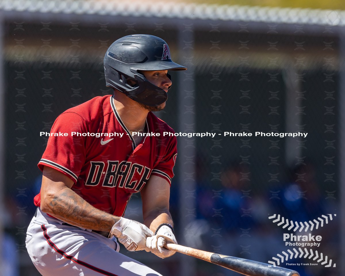 phrakephoto's tweet photo. Jacen Roberson (16) OF DBacks @Robersonjacen @FullertonBSB #TusksUp #dbacks #RattleOn #losdbacks #diamondbacks #godbacks #letsgoDbacks
#dbacksmilb
#azdiamondbacks #dbacknation #dbackswin @FarmDbacks @GoldyHappens https://t.co/WIQLLI0a8z
