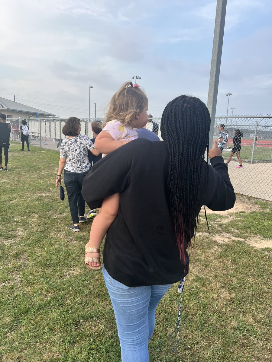coachhoffman15's tweet photo. #community #WeAreHaskett https://t.co/56jMdNrU4c