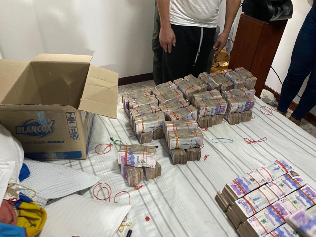 Gustavo Petro Es Pueblo tweet media