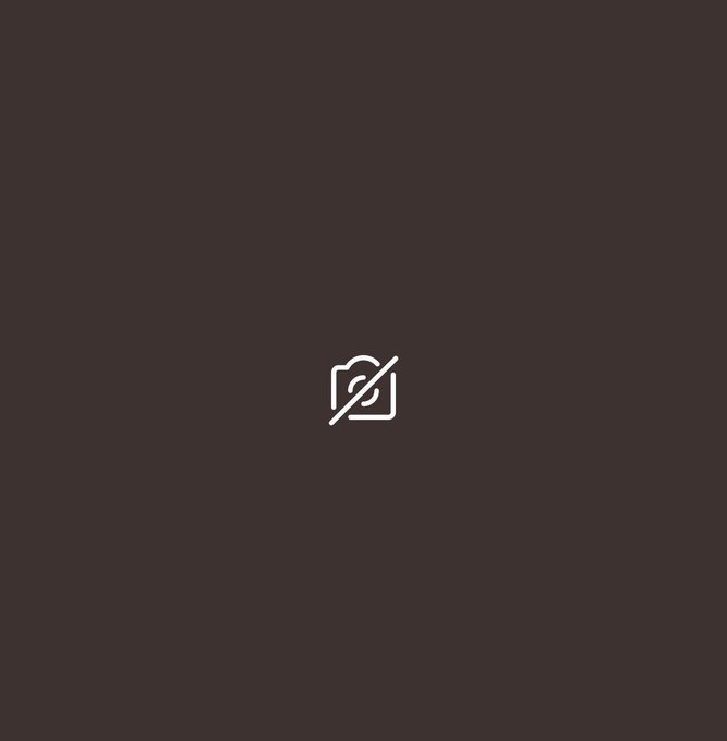kinda shy but my first full nude on main ? https://t.co/yRolWRu414