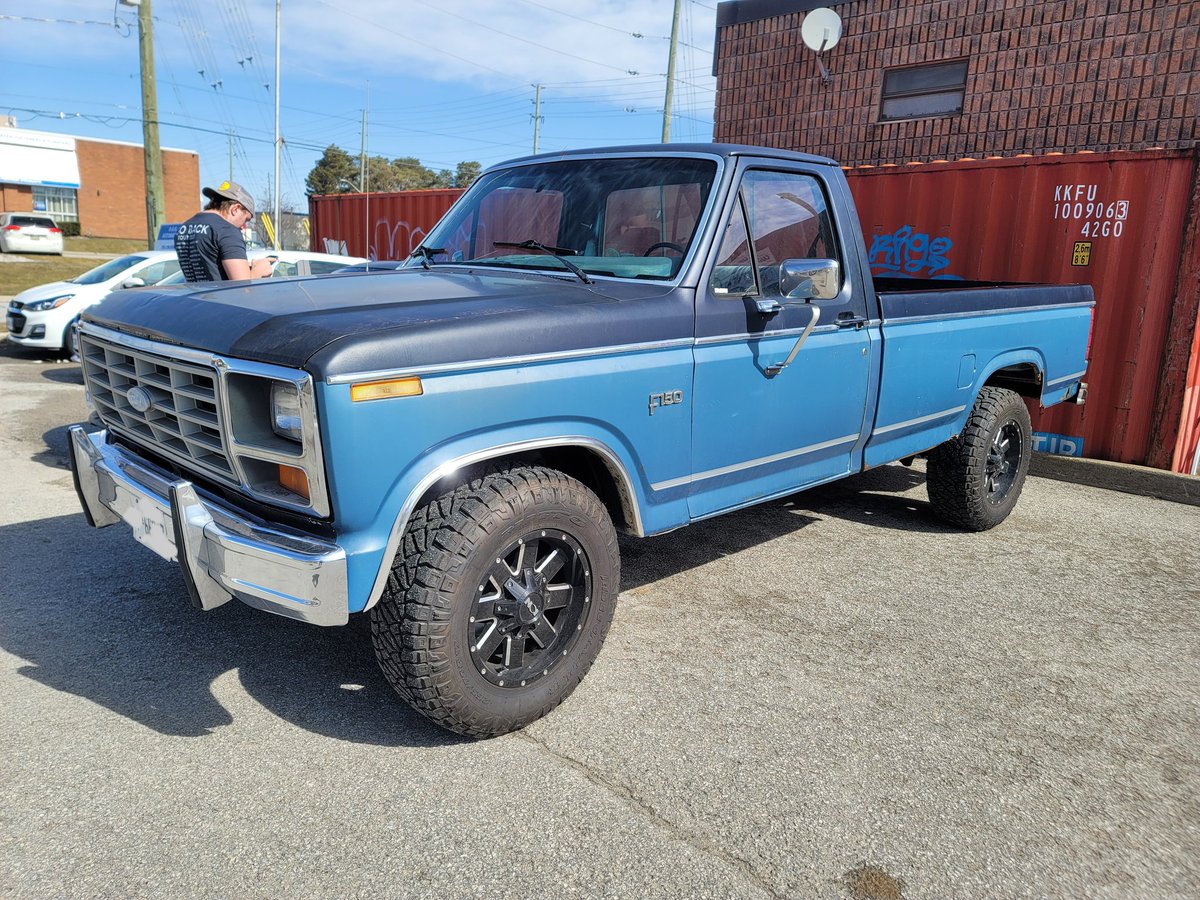 Whipper9205's tweet photo. The '84 is back after being at the spa all winter. Full frame restoration and new cab corners!
#truck #ford #trucks #bullnose #f150 #fordf150 #antiques #oldcars #oldtrucks #oldfinds #302engine #barnfinds #pickuptruck #pickup #84ford #chasinclunkers #firsttruck #restoration https://t.co/bs0dm42zSx