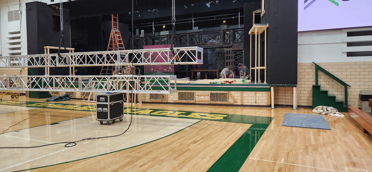 SEHS Performing Arts tweet media