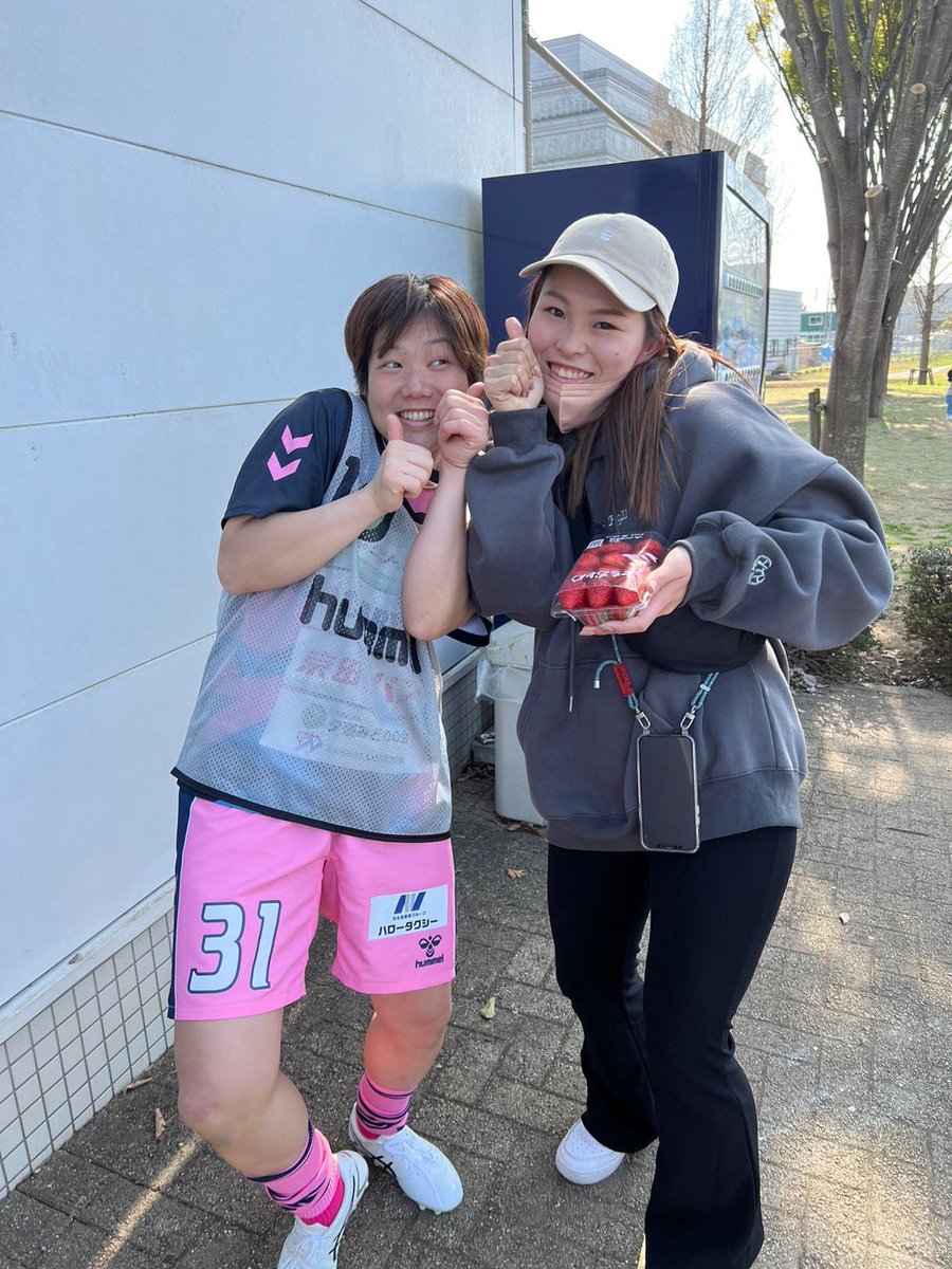 _kuri_25's tweet photo. よっちゃんに会えて嬉しかった��️

誰よりも声が聞こえてポジティブなよっちゃんだいすきだ💓

よっちゃんに元気パワーもらって4月いいスタート切れました✌️
よっちゃんがんばれ🎌 https://t.co/H7q44h5GZp