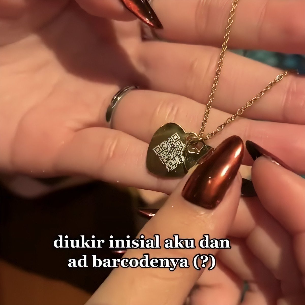 lebihcerah's tweet photo. rekomendasi kado canggih dan sweet buat ayang🖇️💭

— a thread https://t.co/wULRebfeZu