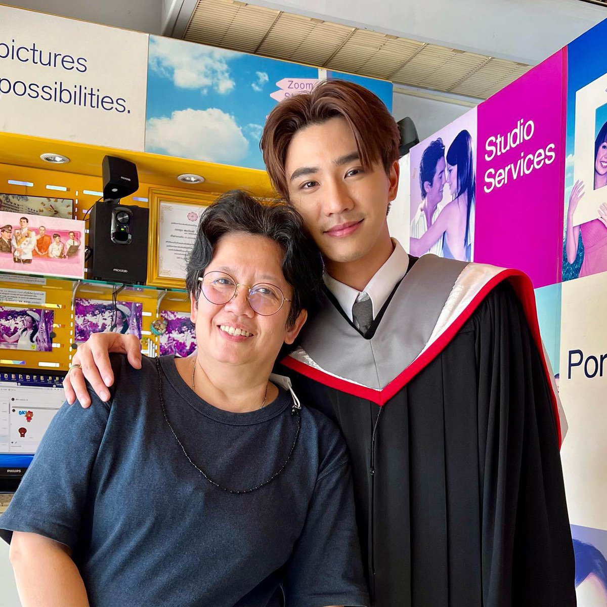 Congratulations!! All your hard work paid off!! Keep growing, and continue to reach your dreams!! Roar louder in entertainment industry!!! Let the world notice your talents!! Always take good care of yourself and more happiness to come!!
#PerthTanapon 
#PerthSaintSation