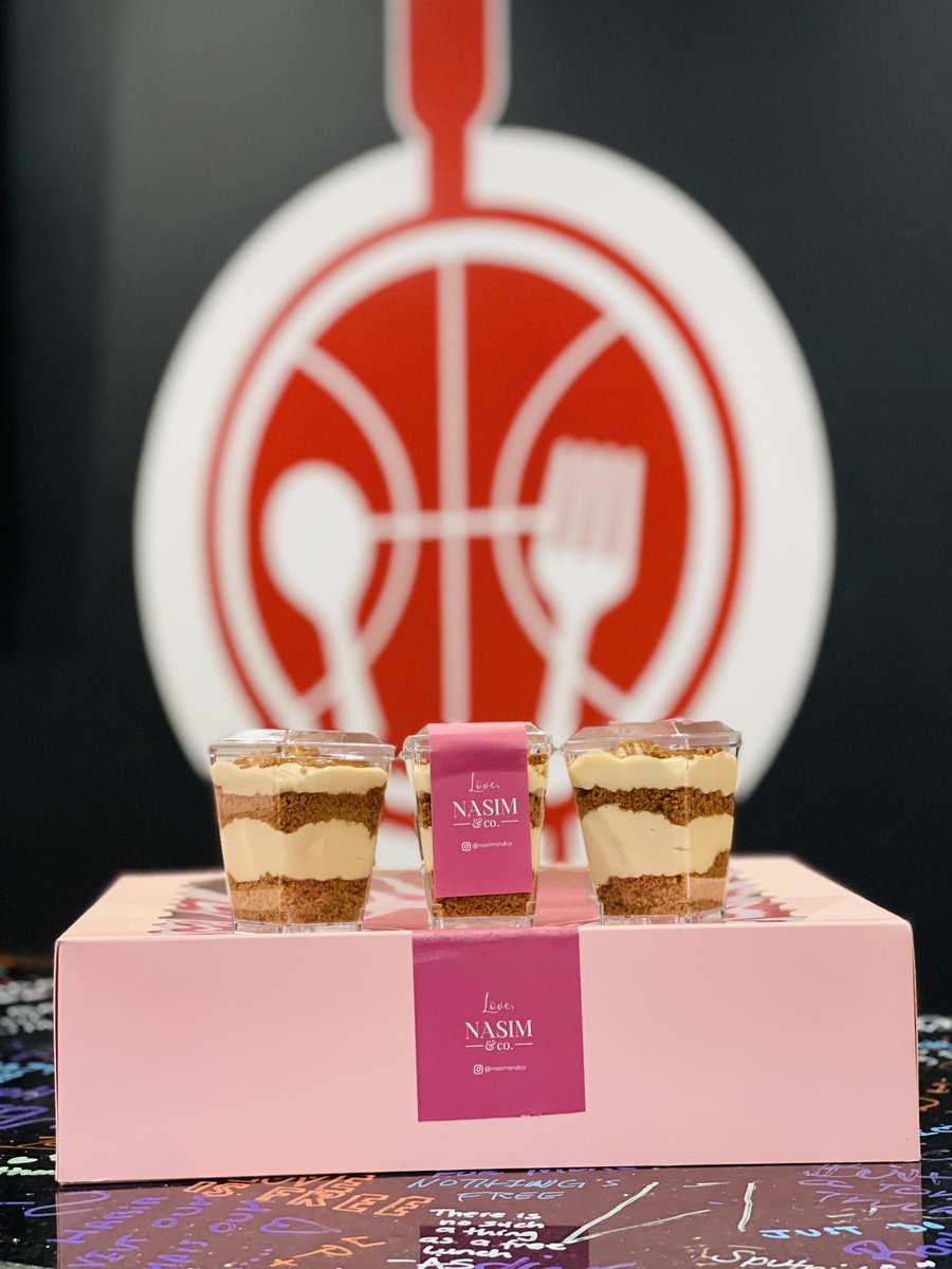 halalwristeats's tweet photo. We’re happy to announce that @nasimandco is now available at @halalwristeats for a limited time! Come try these delicious desserts while they last 🤤 #halalwristrestaurant #halalwrist 

3019 Georgia Ave NW 
Washington, DC 20001 https://t.co/evh80JgX87