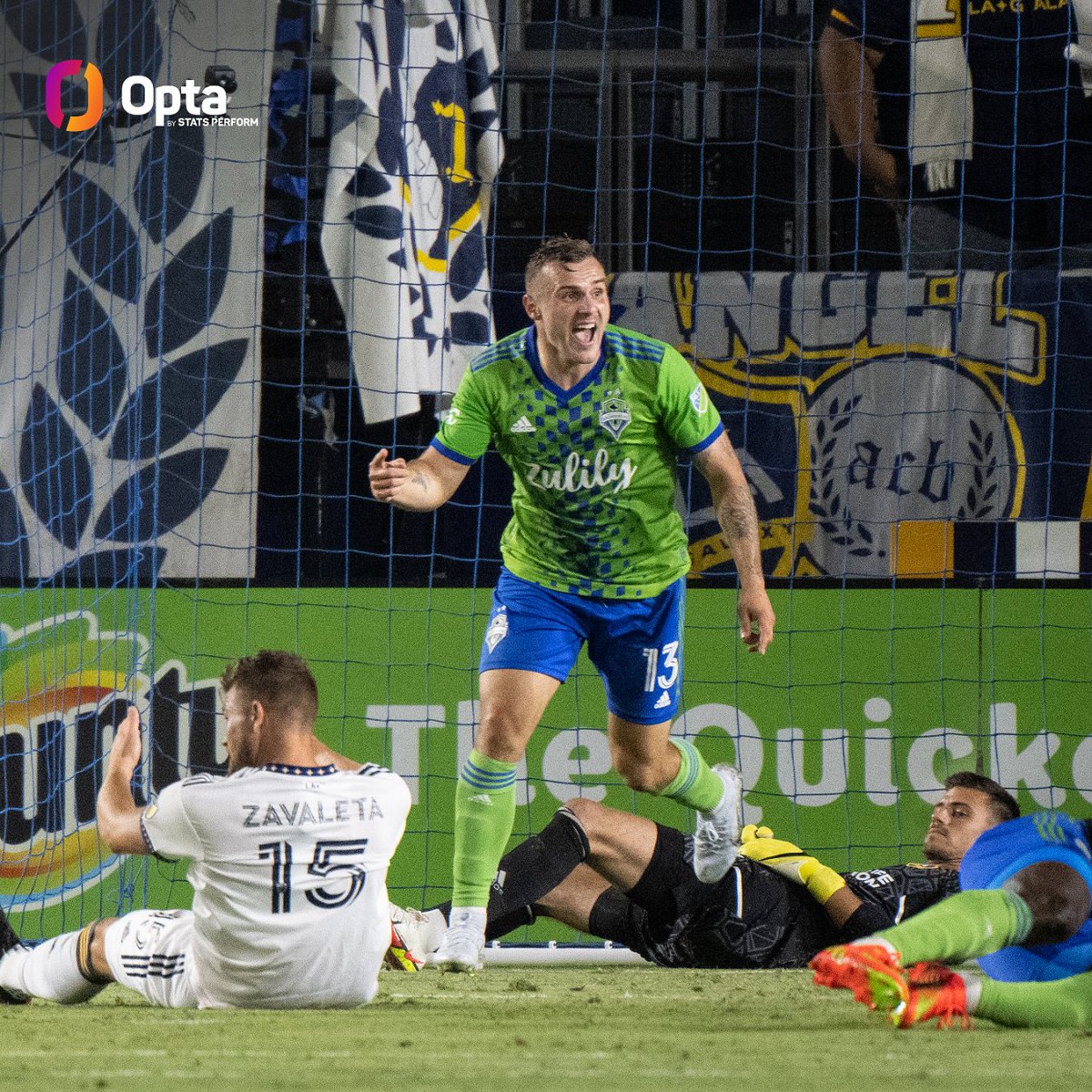 OptaJack's tweet image. 10 - @SoundersFC (W6 D4) are the first team to go unbeaten in 10 straight @MLS matches against LA Galaxy. Flagship.