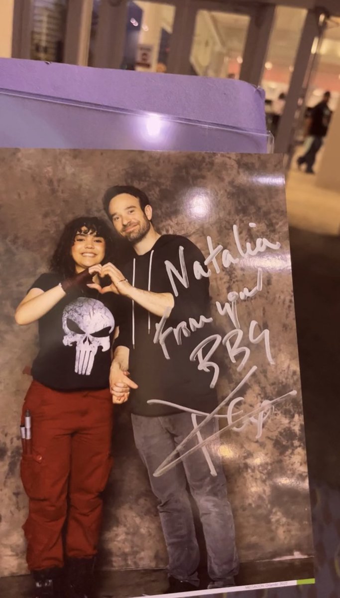 _mattzip's tweet image. #CharlieCox #megaconorlando 
"How are you my dear?.. Sorry for the wait"
..from your BBG 😂

via @ filmedby.nat tiktok