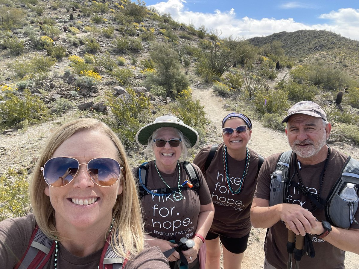 PeoriaFlexAcad's tweet photo. Great morning supporting Billy's Place in the West Valley in their Hike for Hope.  ❤️❤️ #Bethegood #BeLikeTed https://t.co/JzIWPZzbyk