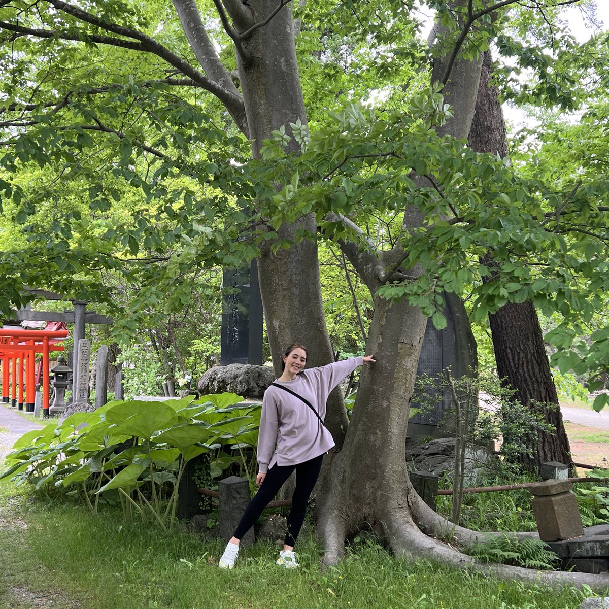 社会人5年目になりました🍀
早いなぁ、、🤔
5年目も全力で駆け抜けます🏃‍♂️💨

今年度も皆さまどうぞよろしくお願いします☺️💞

#社会人5年目
#チームアトレ
#この樹みたいにみんなにパワーあげれるようになる