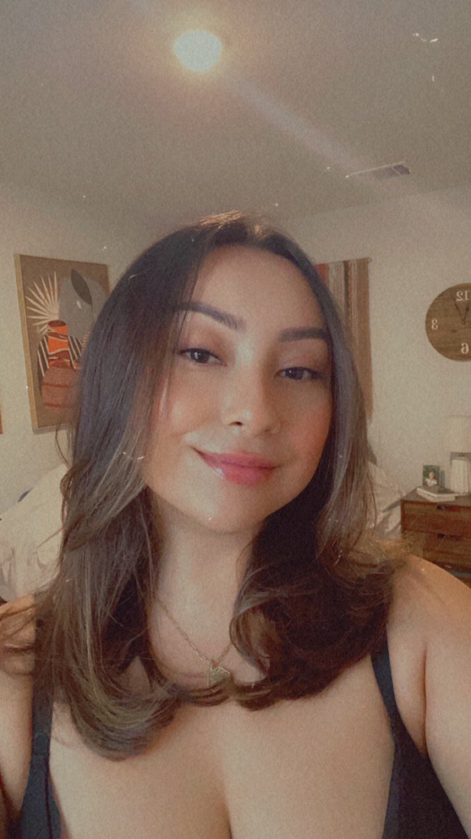 gisellemarrquez's tweet photo. March🍃 https://t.co/Cj8ddxt3tf