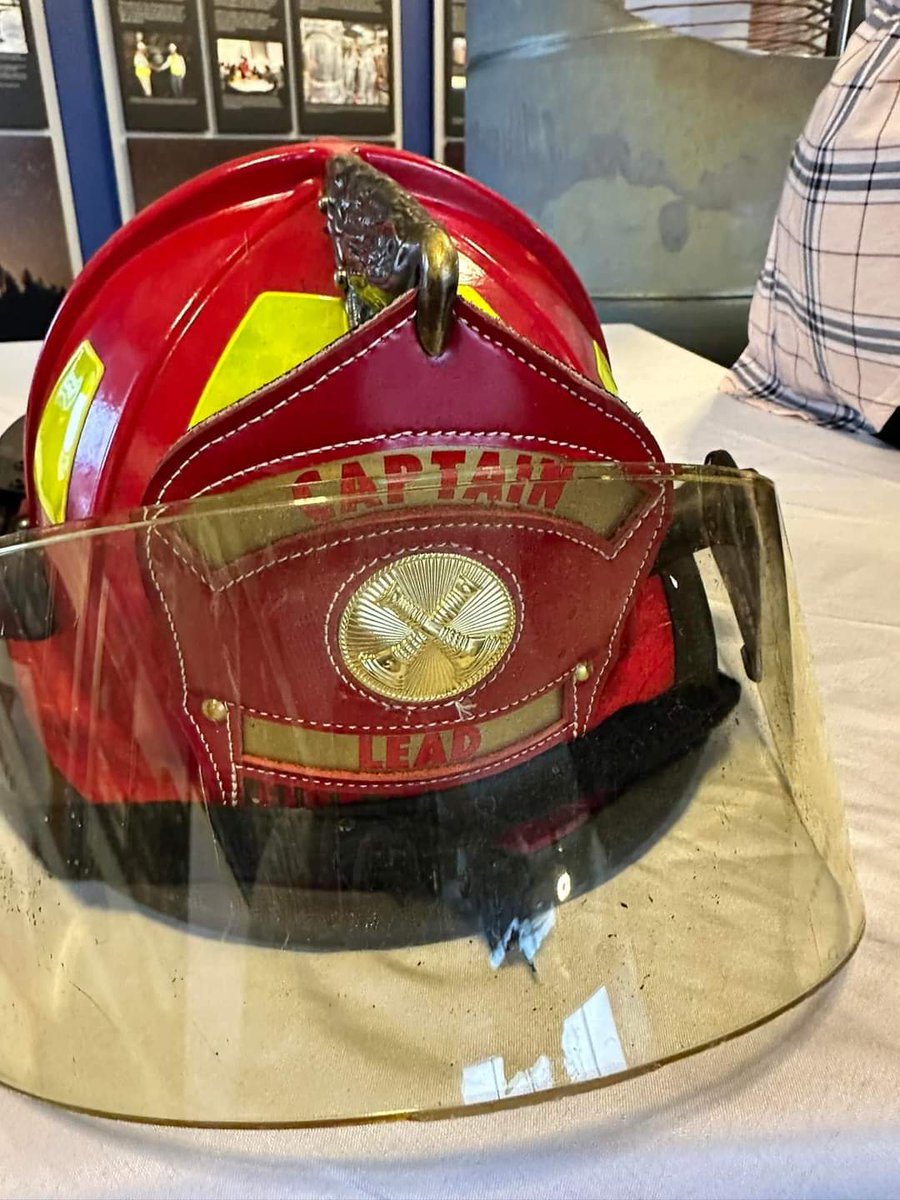 BallerT78's tweet photo. WOW.

What a night.

At our annual Lead Volunteer Fire Department Banquet I was awarded Fire Fighter of the year and promoted to Captain.

A surprise to me, but I thankful for the support of my peers and my chief and I am very excited for this opportunity.

#BlizzardWizard https://t.co/PSqZz2yIFH
