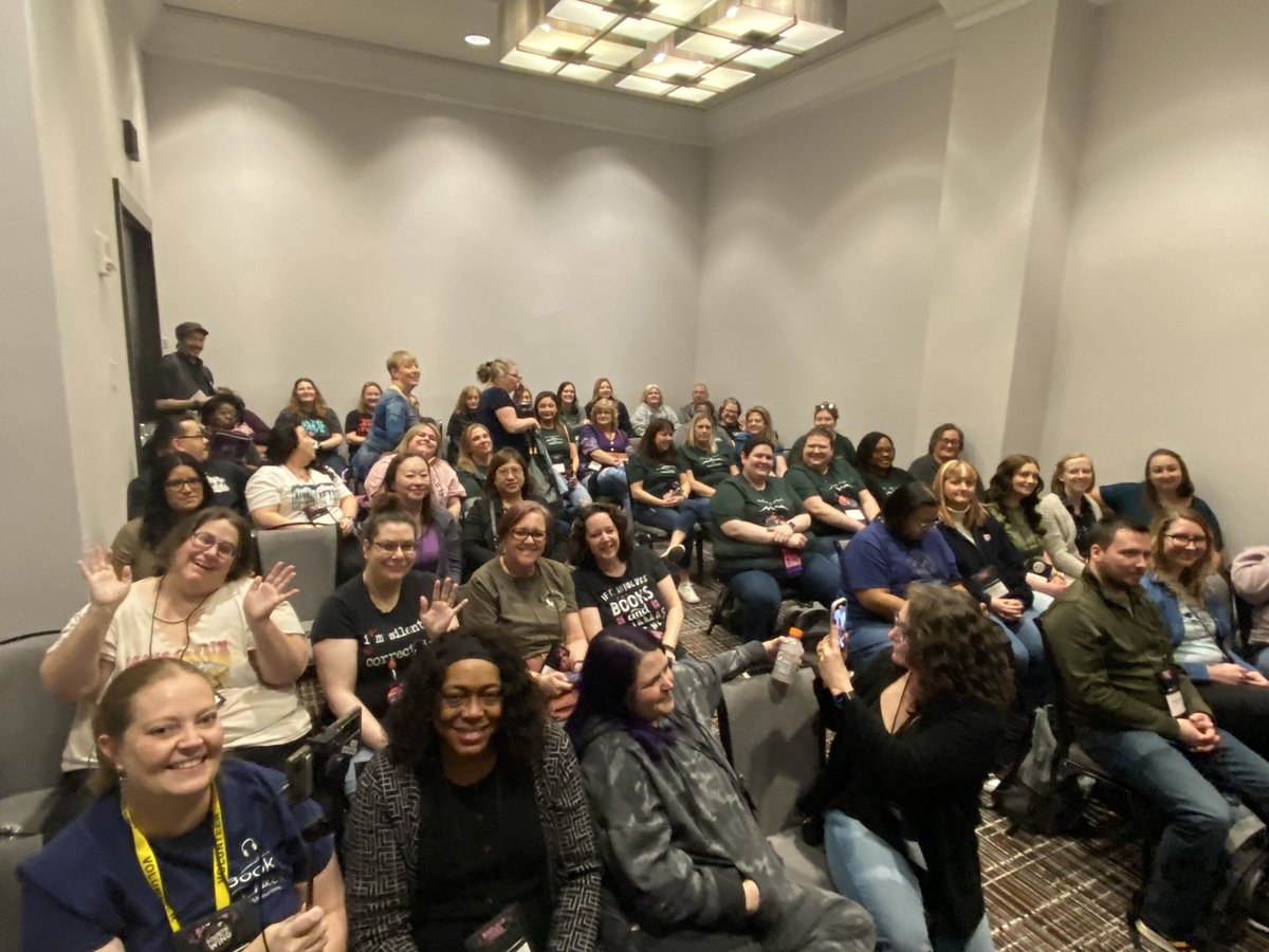 Audiobook_Lovin's tweet photo. Full house at today’s ‘Lines you wouldn’t read in a romance novel’ panel w/ the AWESOME #Narrators attending #RTD23!! This was a joy to put together & host! https://t.co/UDUaNpPxVy