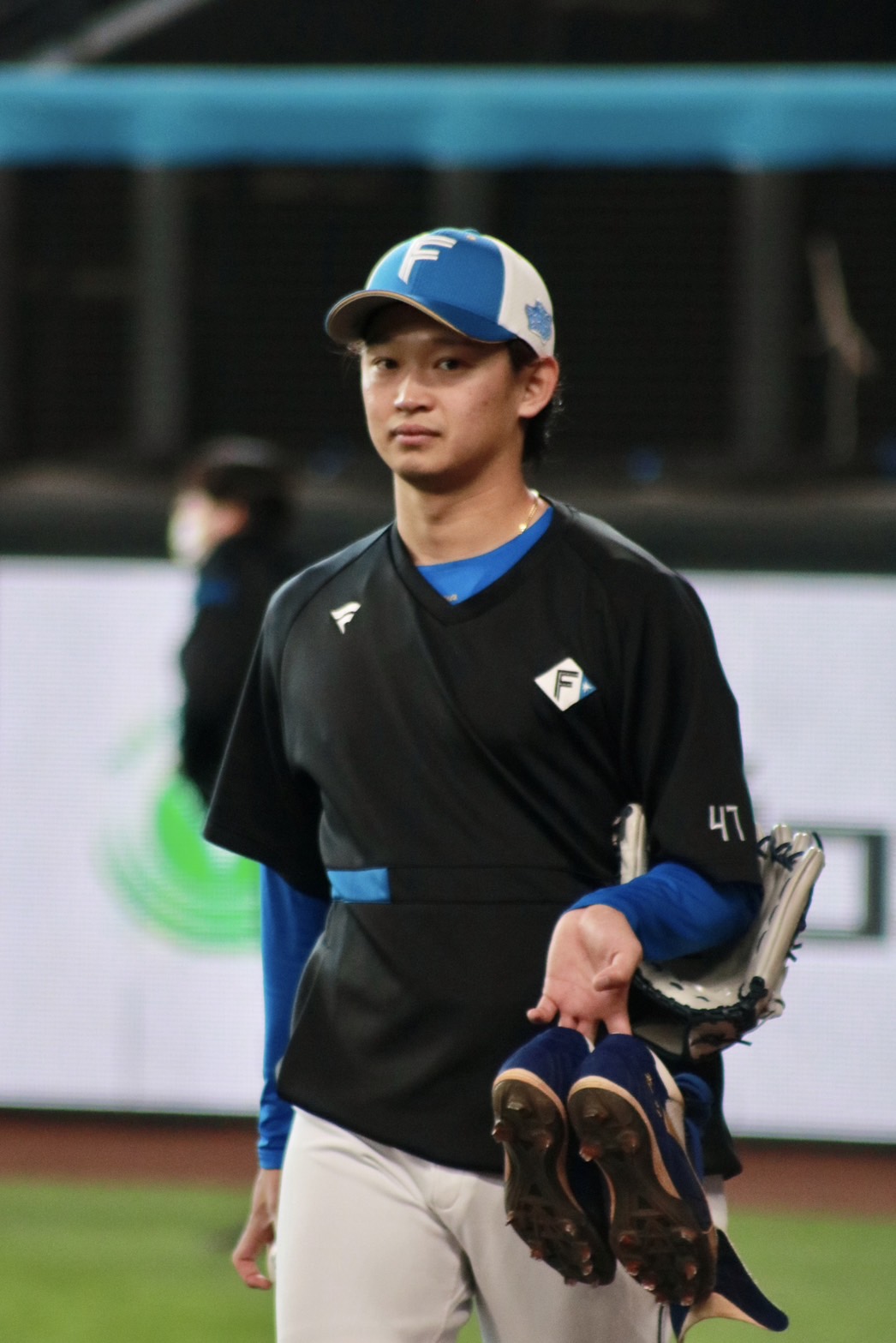 選手直筆ネーム＆ユニフォームステッカー （鈴木 健矢 ＃47）