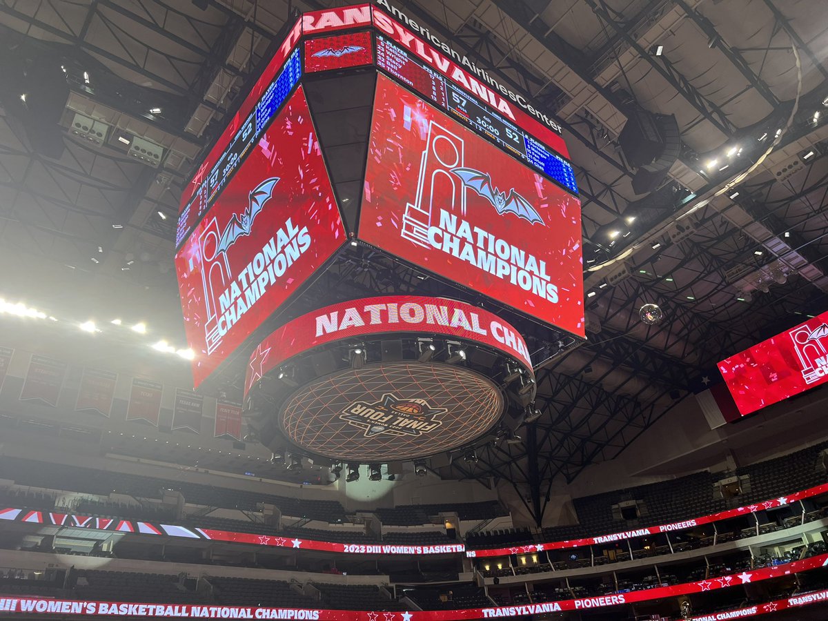 TransylvaniaWVB's tweet photo. What a year. What a team. What a staff. So deserving and way to bring it home!! https://t.co/tqJGbiXPJD