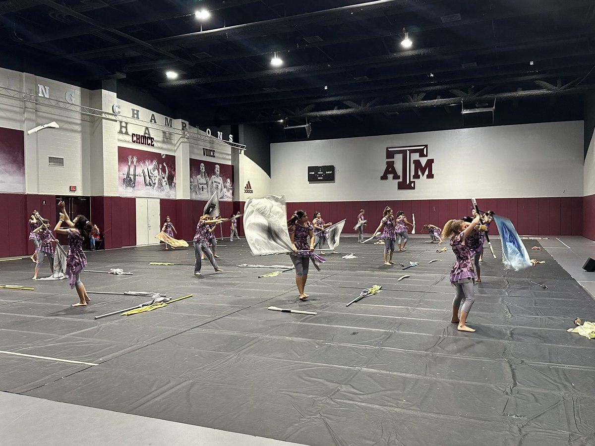 rlb_boosters's tweet photo. LHS Color Guard warming up for tonight’s State performance! They’re scheduled to perform at 9:12pm. Wishing them all the best! https://t.co/wd4AvIyJsd