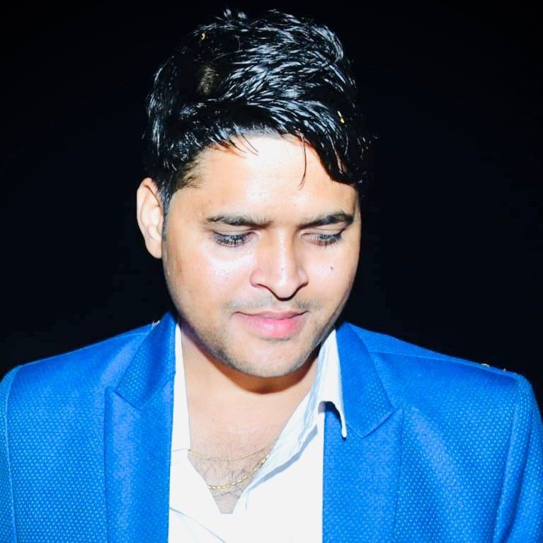 RajYadav987's tweet photo. #NewProfilePic https://t.co/nqtu50KNyE