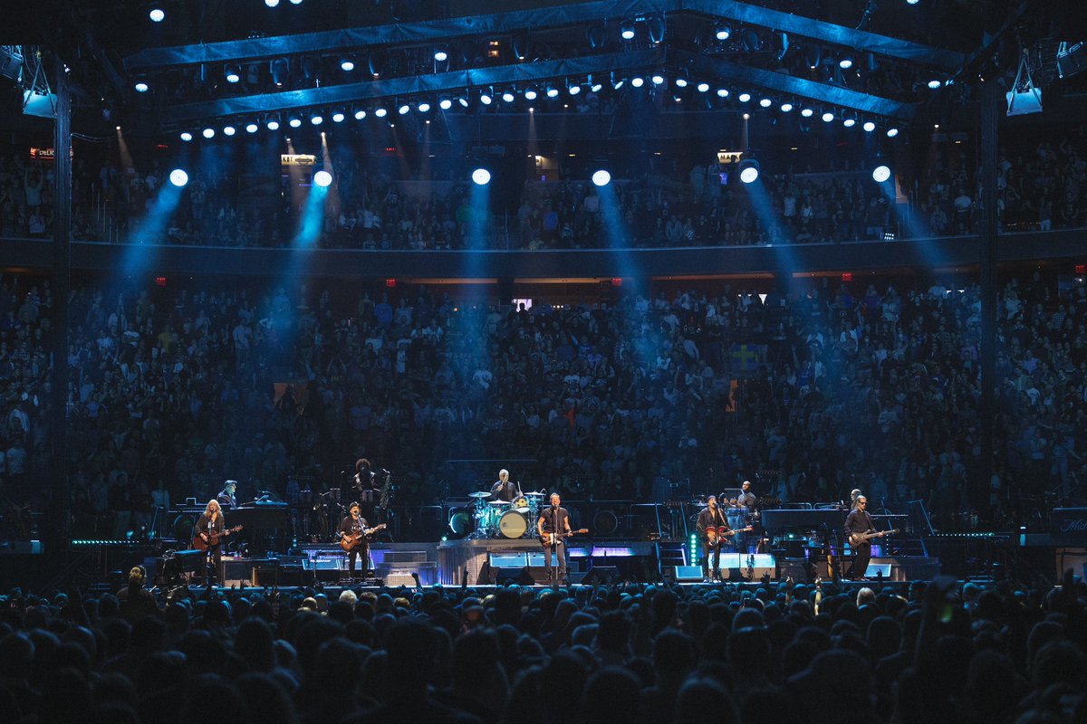 TheGarden's tweet photo. BORN TO RUN

📷: Rich Fury / MSGE https://t.co/JOjmAEekRO